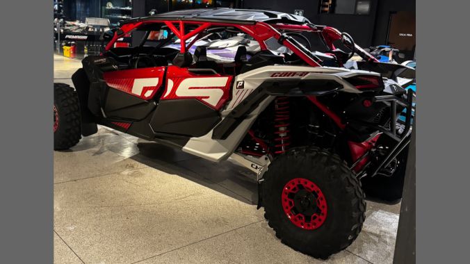 02 Maverick X3 Xrs Max