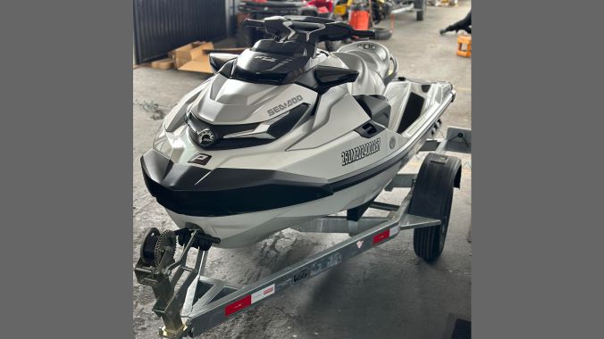 02 Sea Doo GTX 300 Limited 2024